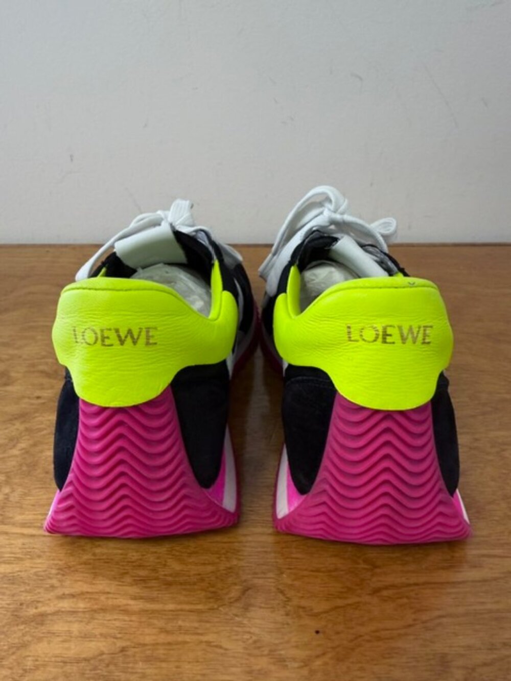 LOEWE Flow Runner Sneakers Black Neon Pink Yellow Women’s EU 40 Made in Italy - Picture 7 of 10